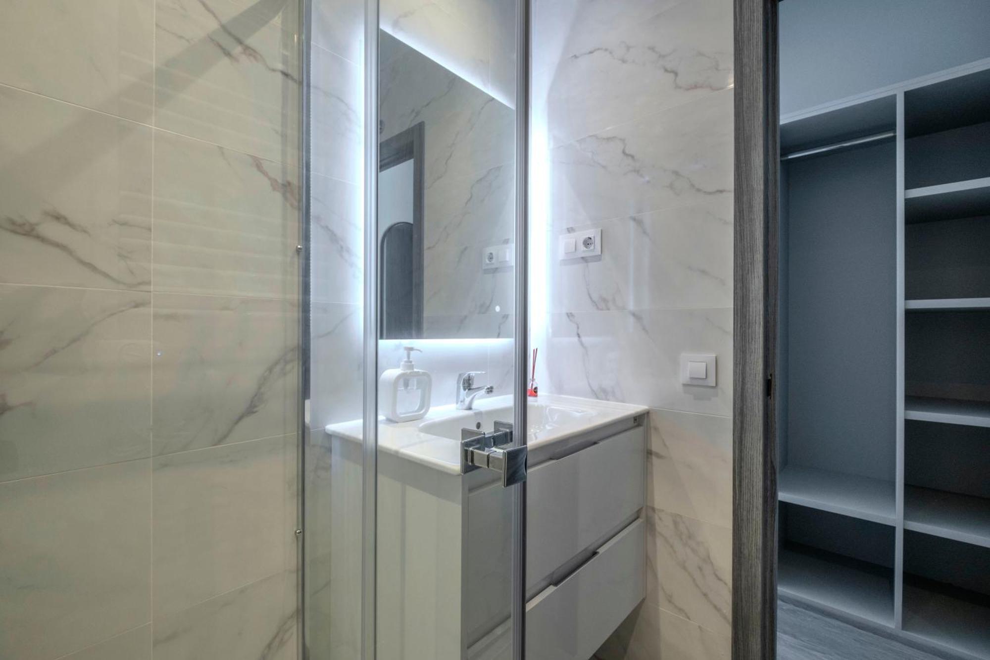 Madrid Modern Apartment Exterior photo