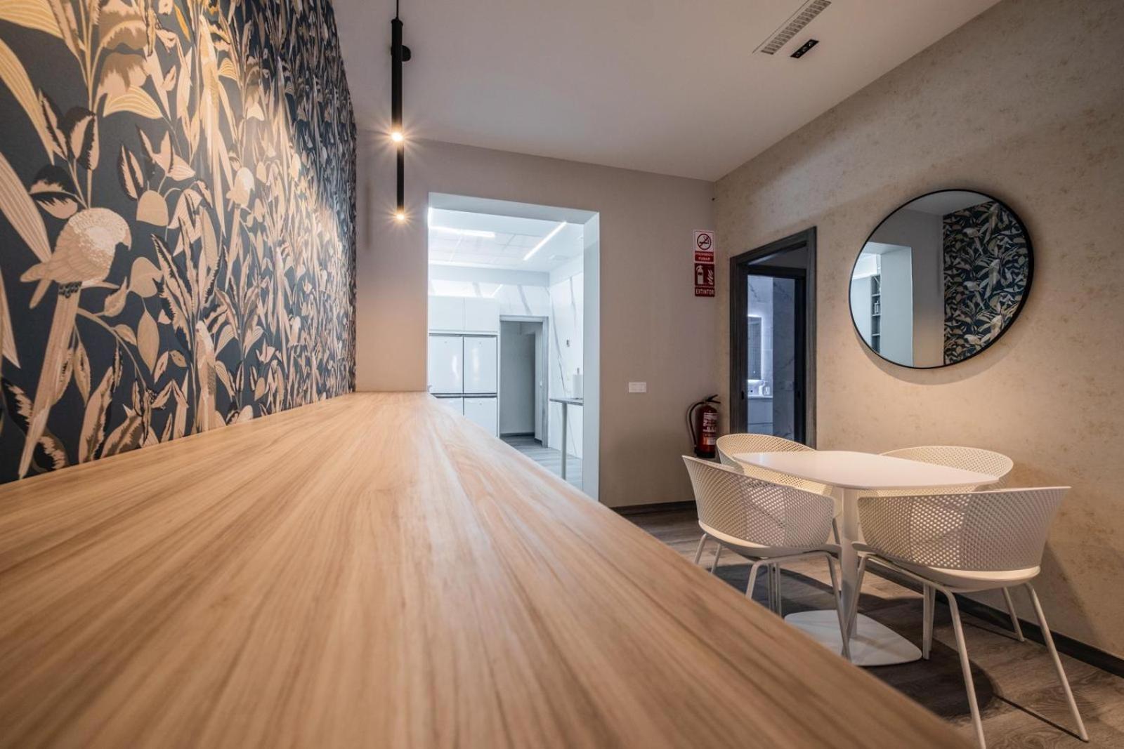 Madrid Modern Apartment Exterior photo